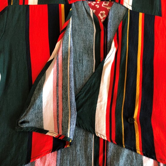 Colourful Striped Crop Shirt with Cut-Out Back Size S - Picture 10 of 16